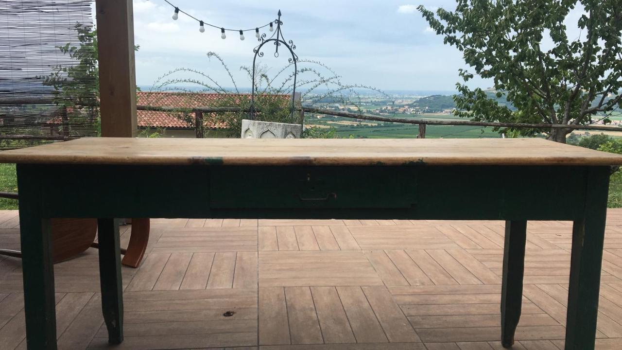 Vila Agriturismo La Roccia Vo Exteriér fotografie